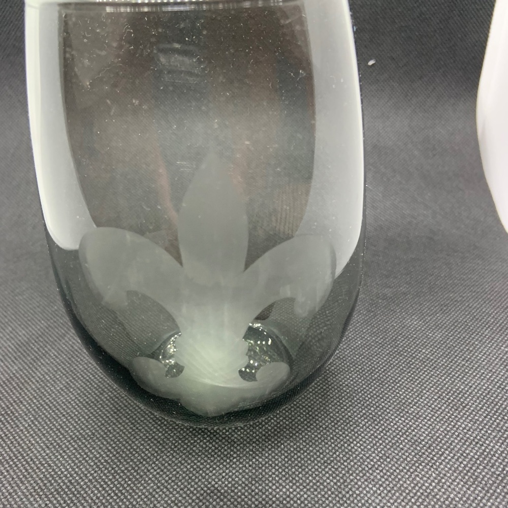 Fluer DeLis stemless wine glass